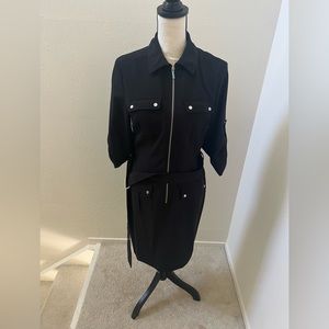 Michael Kors cotton/rayon dress with zipper and belt. Size L. Fits like a medium